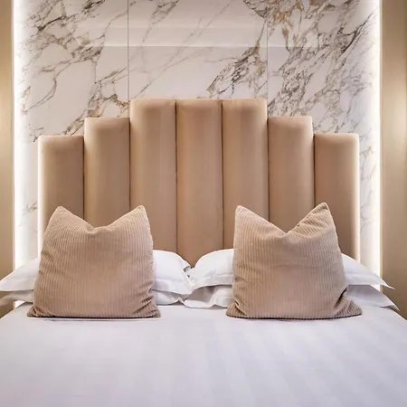 Hotell Emma Small Luxury 2*