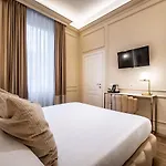 Emma Small Luxury 2* פירנצה