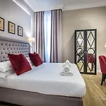 Emma Small Luxury 2* פירנצה