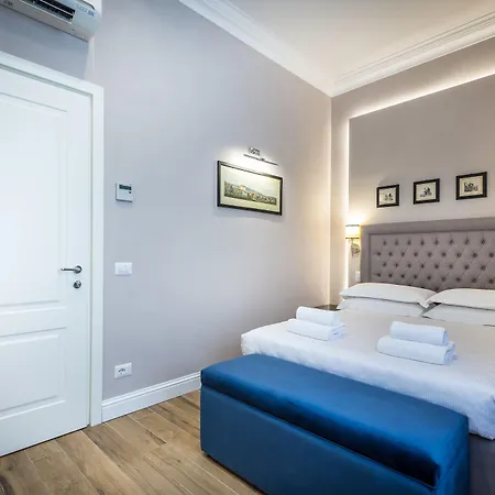 Emma Small Luxury 2* Florence
