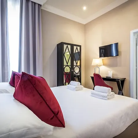 Emma Small Luxury 2* Florence