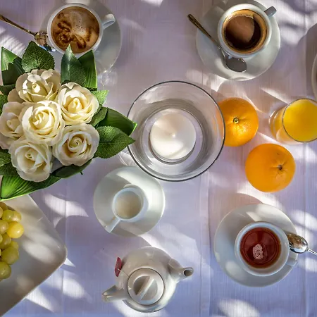 Emma Small Luxury Hotel