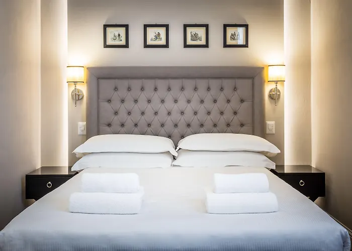 Emma Small Luxury Hotel